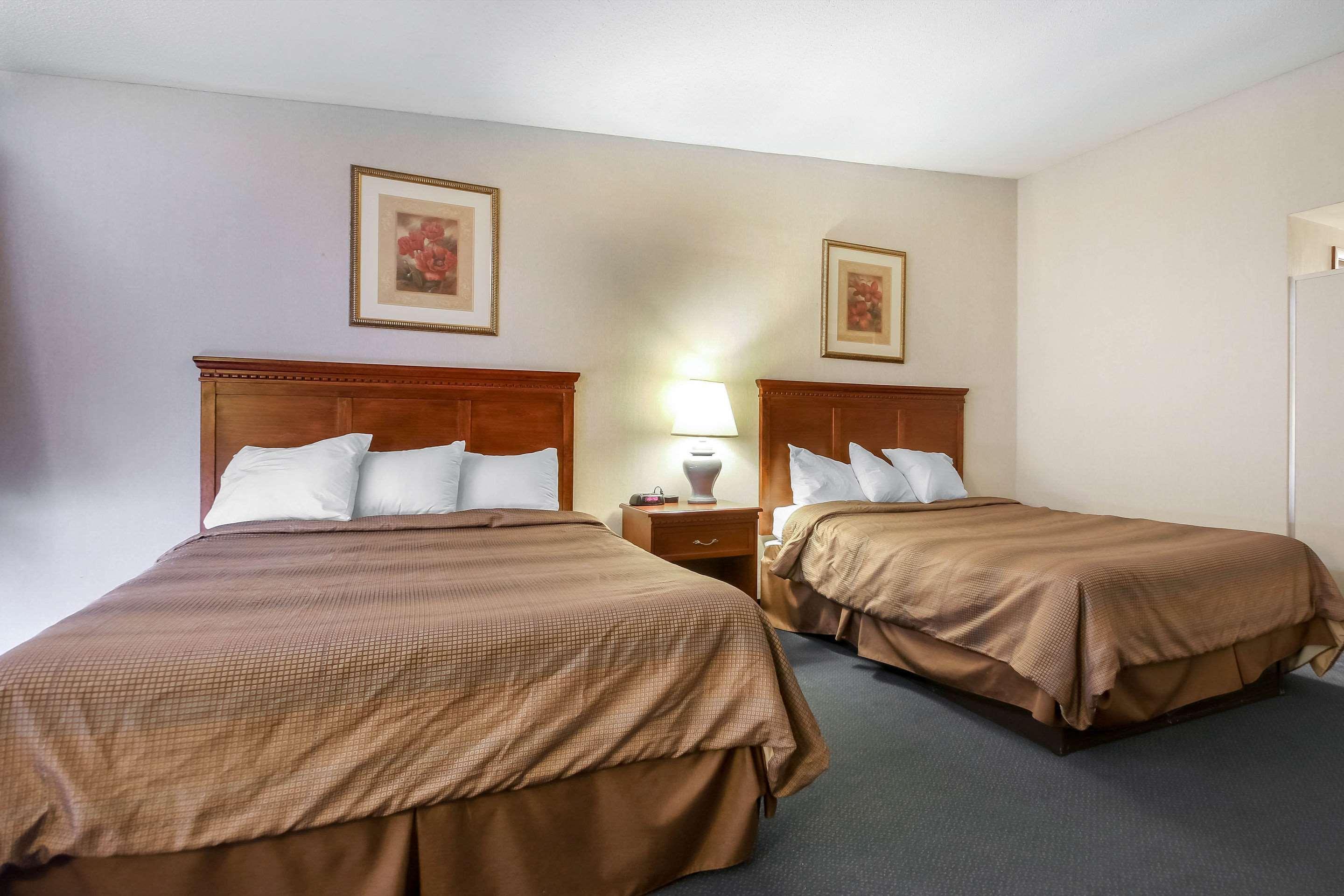 Comfort Inn & Suites Beaver Dam Экстерьер фото