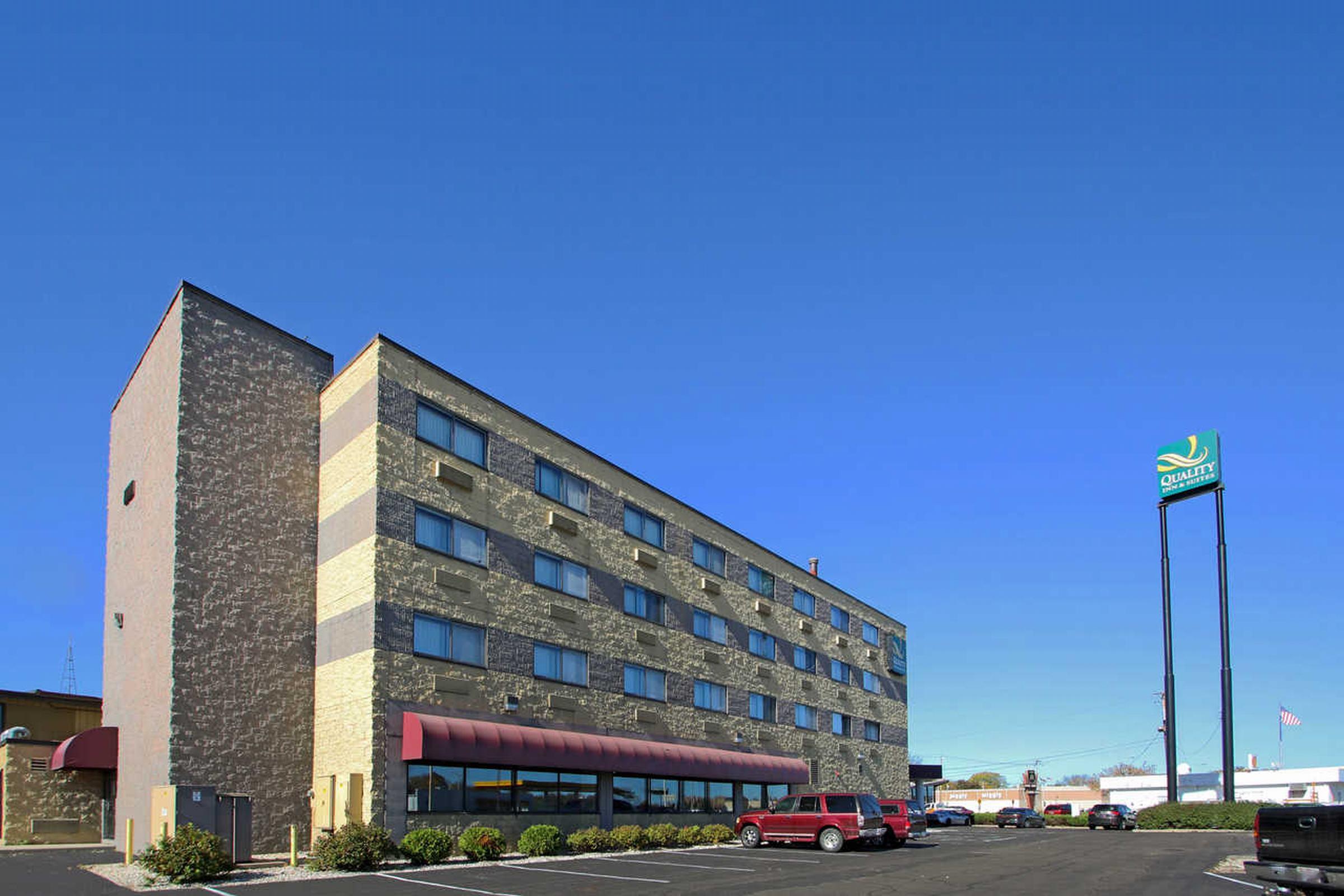 Comfort Inn & Suites Beaver Dam Экстерьер фото