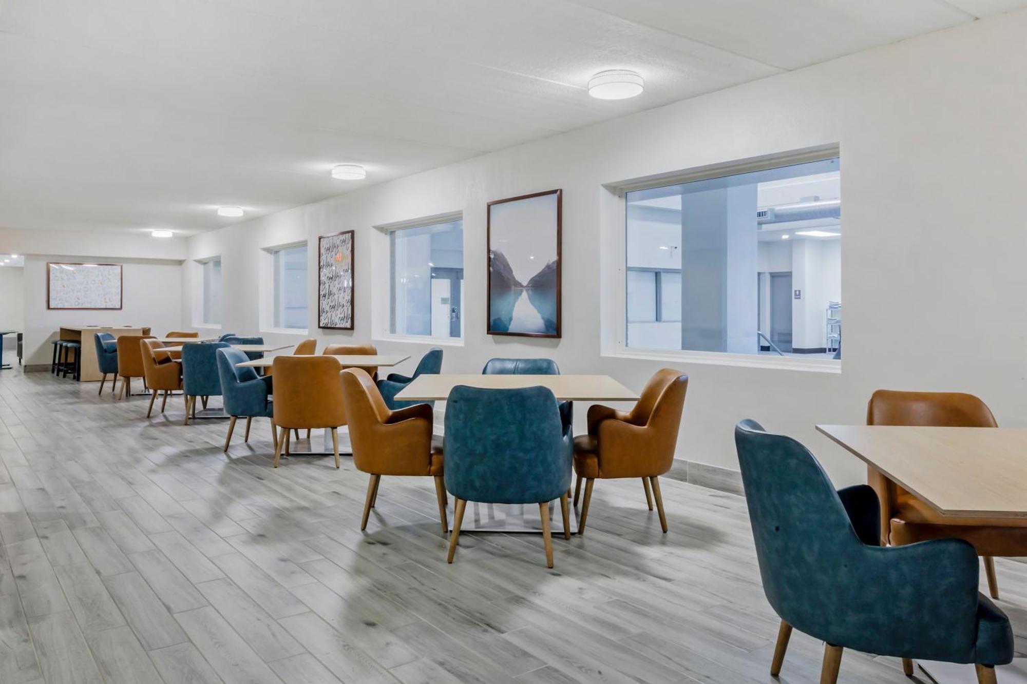 Comfort Inn & Suites Beaver Dam Экстерьер фото
