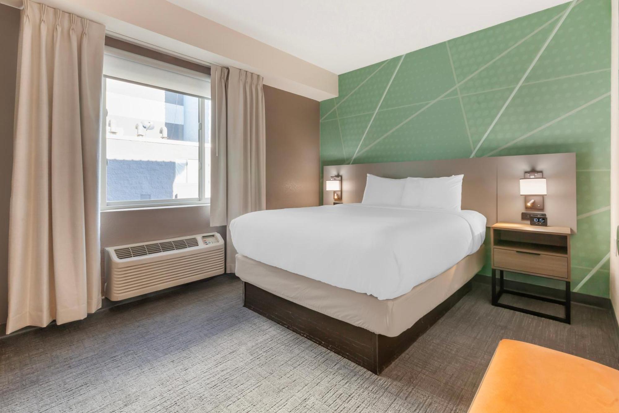 Comfort Inn & Suites Beaver Dam Экстерьер фото